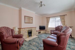 Lounge- click for photo gallery